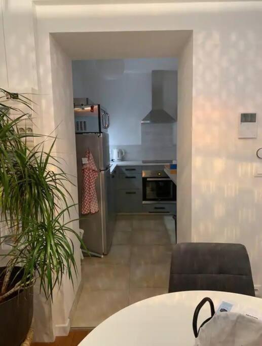 Appartement Calme Centre-Ville. Διέππη Εξωτερικό φωτογραφία
